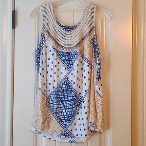 Loveappella Sleeveless top